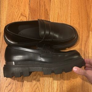 Zara Men's Chunky Black Loafers